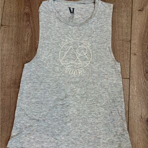 Vuori Heather Gray The Rise The Shine Tank Top